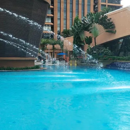 Radisson Apartment At Times Square Kl
